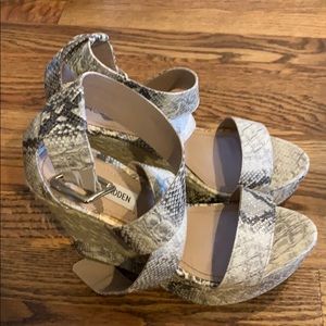 Steve Madden wedges